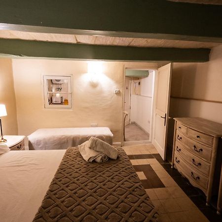 Arcanum Apartment 1 Very Close To Seafront Bus Station And Ferry To Valletta Senglea Ngoại thất bức ảnh