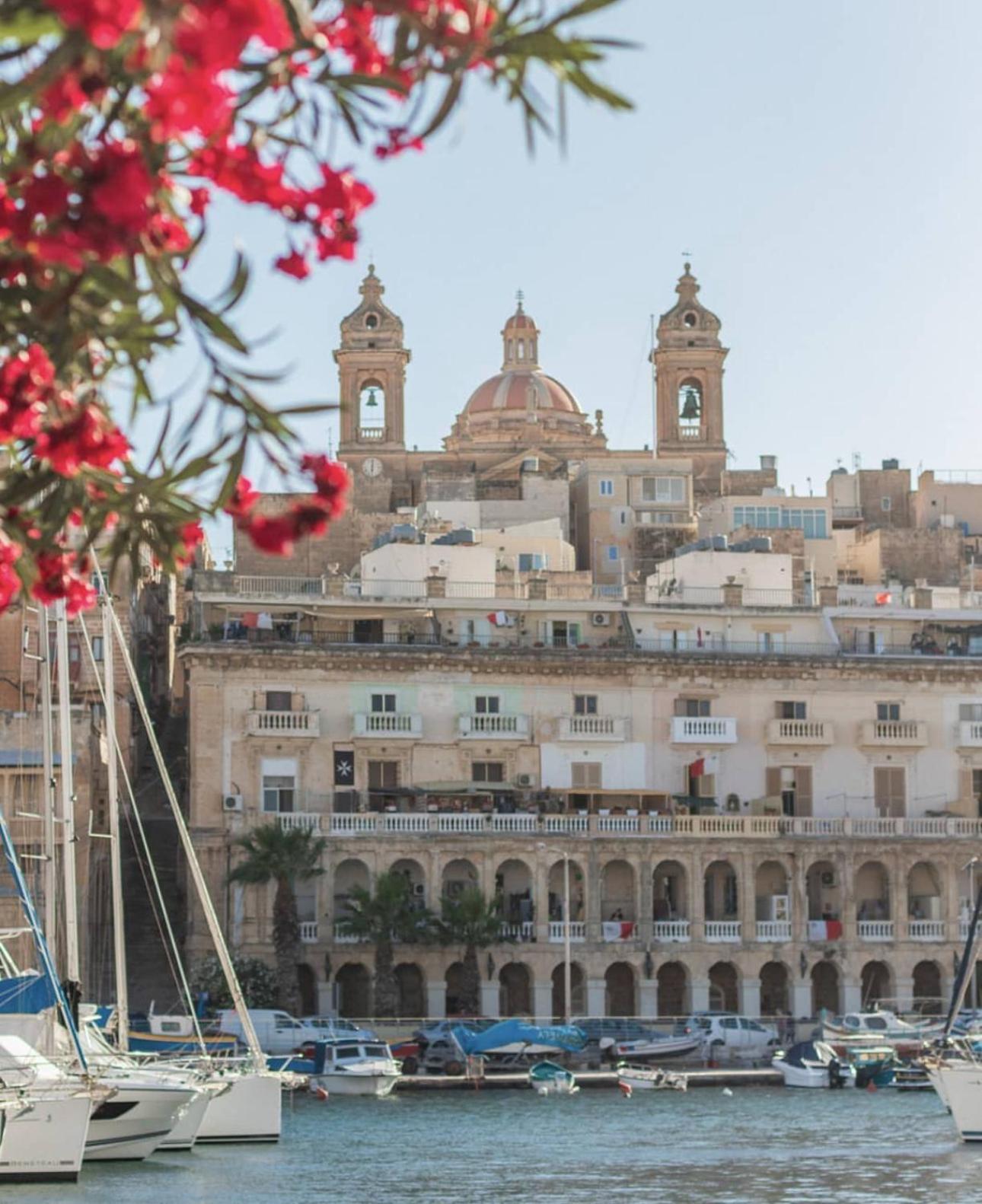 Arcanum Apartment 1 Very Close To Seafront Bus Station And Ferry To Valletta Senglea Ngoại thất bức ảnh