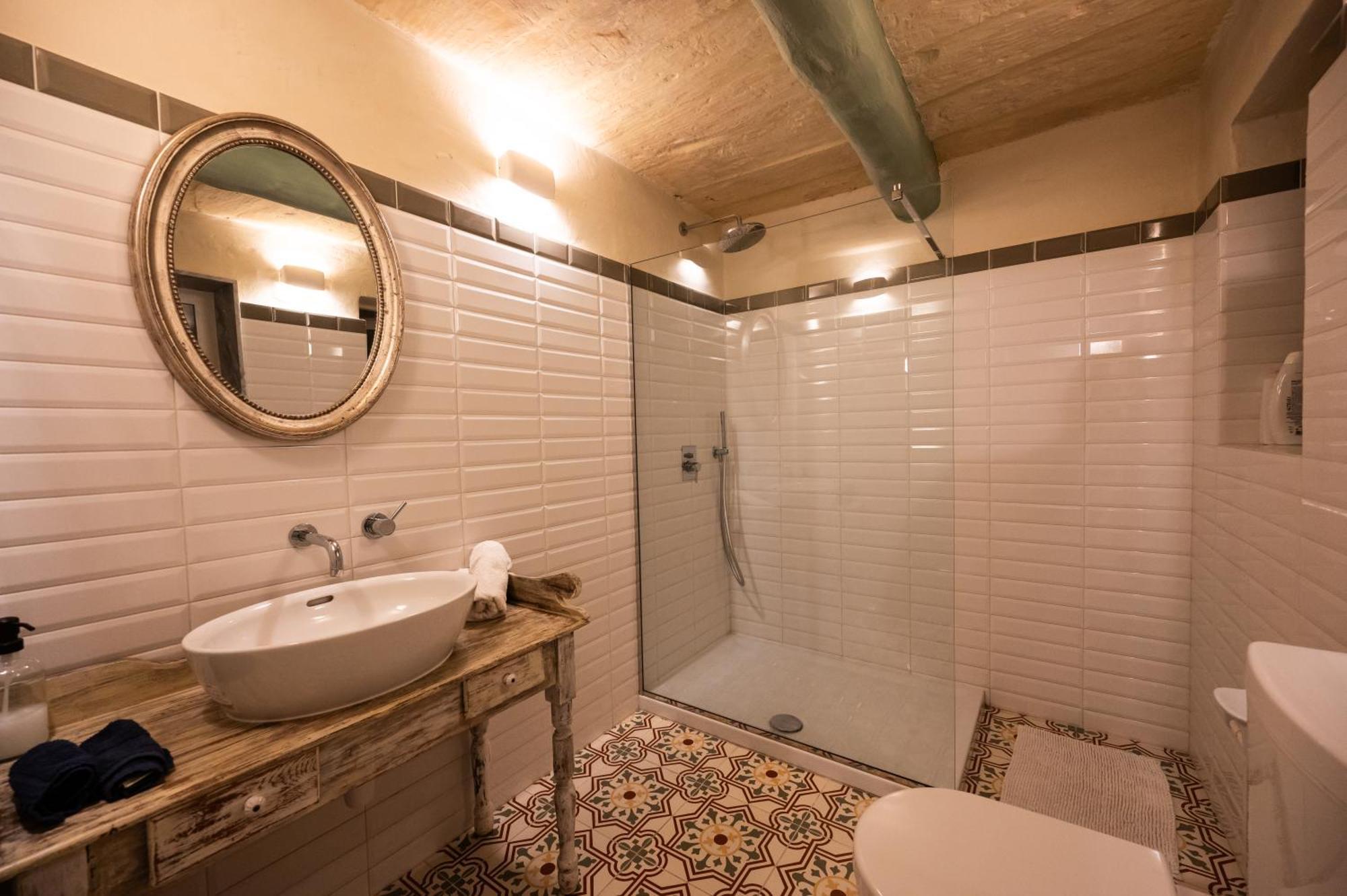 Arcanum Apartment 1 Very Close To Seafront Bus Station And Ferry To Valletta Senglea Ngoại thất bức ảnh